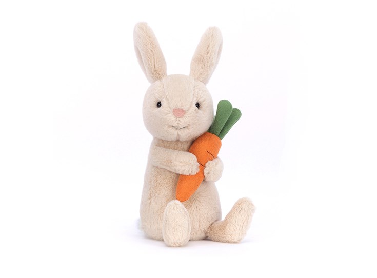 Bonnie-Bunny-with-Carrot