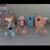 Tricycle-Mouse-Big-sister-with-bag-red-
